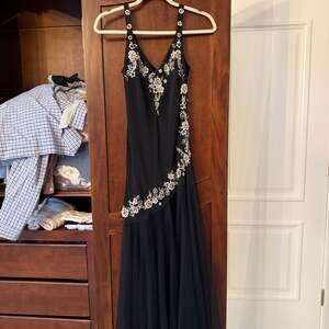 R&M Richards Black Beaded Embellished Embroidered Floral Mesh Chiffon Gown 16 XL